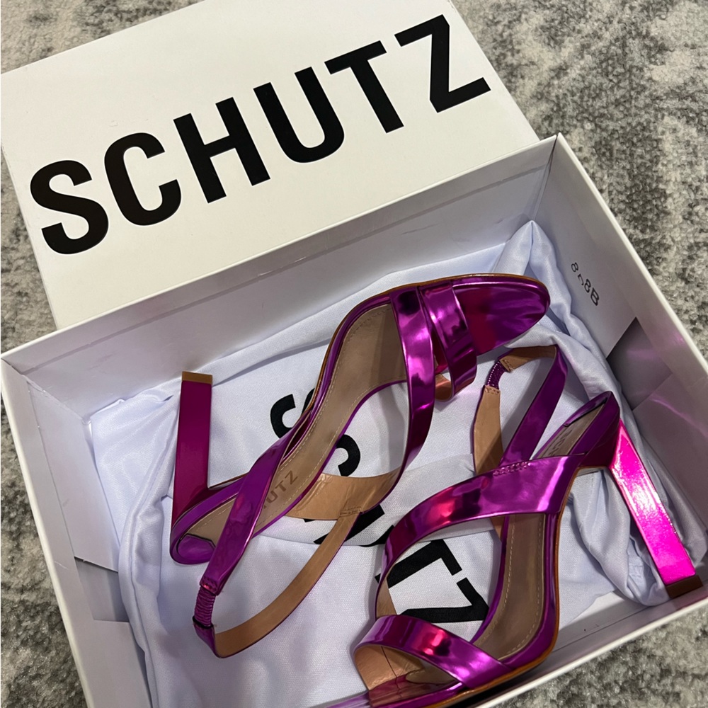 SCHUTZ FUSCHIA HEEL 7.5 NBW